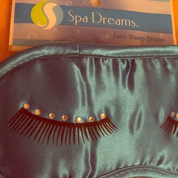 👸🏻ONLY ONE! Eye Lashes Sleep Mask👸🏻 - Picture 6 of 8